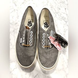 Vans for JCrew Men’s Size 9 washed canvas authentic sneakers